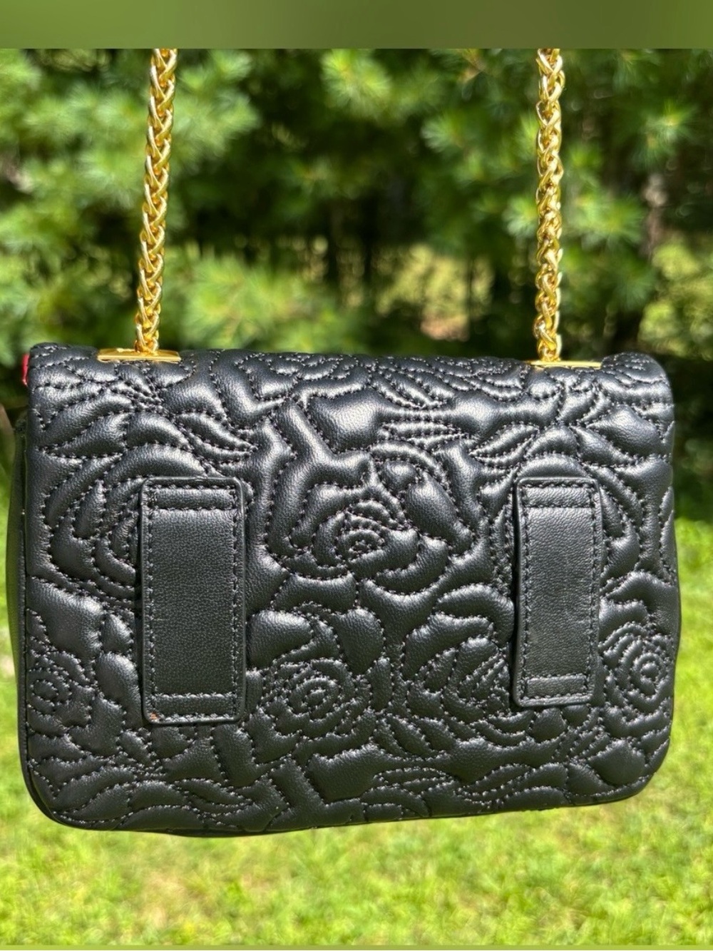 Sharif Black Quilted Heart Lock Chain Crossbody Bag with box - Picture 4 of 13